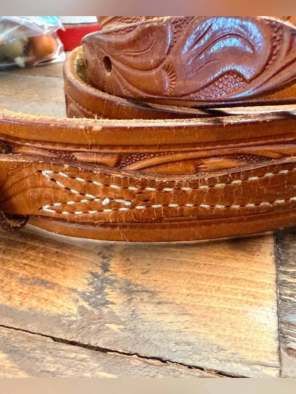 Vintage Looper Hand-Tooled Western Leather Belt Size 36 Genuine Steerhide 40x1.5